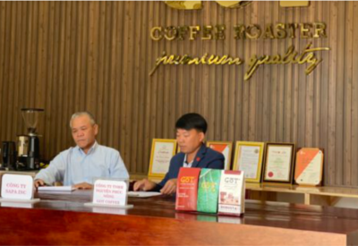 Giao thương ký hợp đồng xuất cà phê giữa Gotcoffee – Cty TNHH Nguyên Phúc Nông và ​SAPA INC